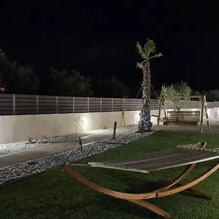 Villa Zoi's Seaview Garden Near The *